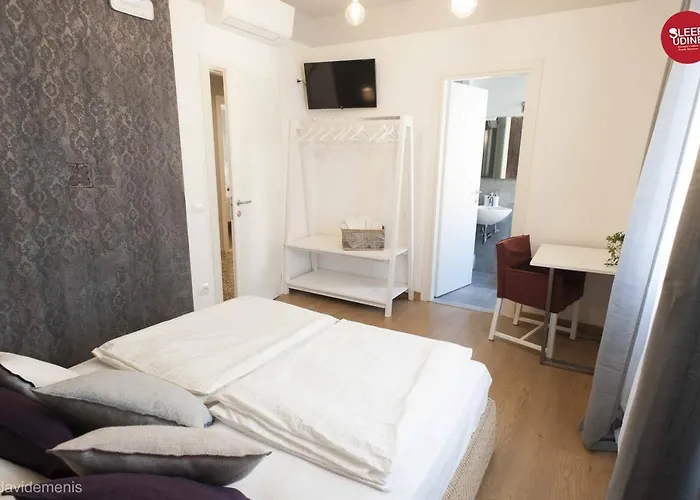 Guest house Sleep In 3*