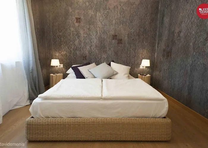 Sleep In Guest house Udine