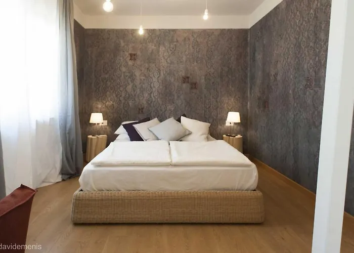 Sleep In Guest house